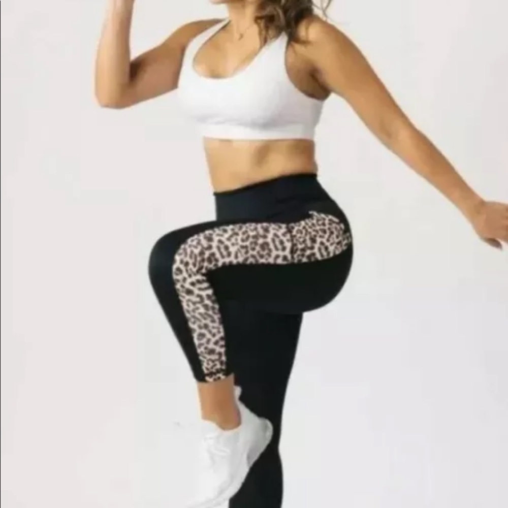 Brand NEW with tags, Zyia Capri leggings